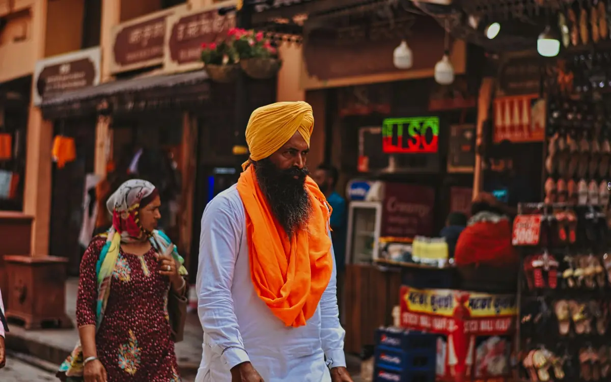 Busy street market in Amritsar, where city-targeted Instagram and Meta ads reach local shoppers